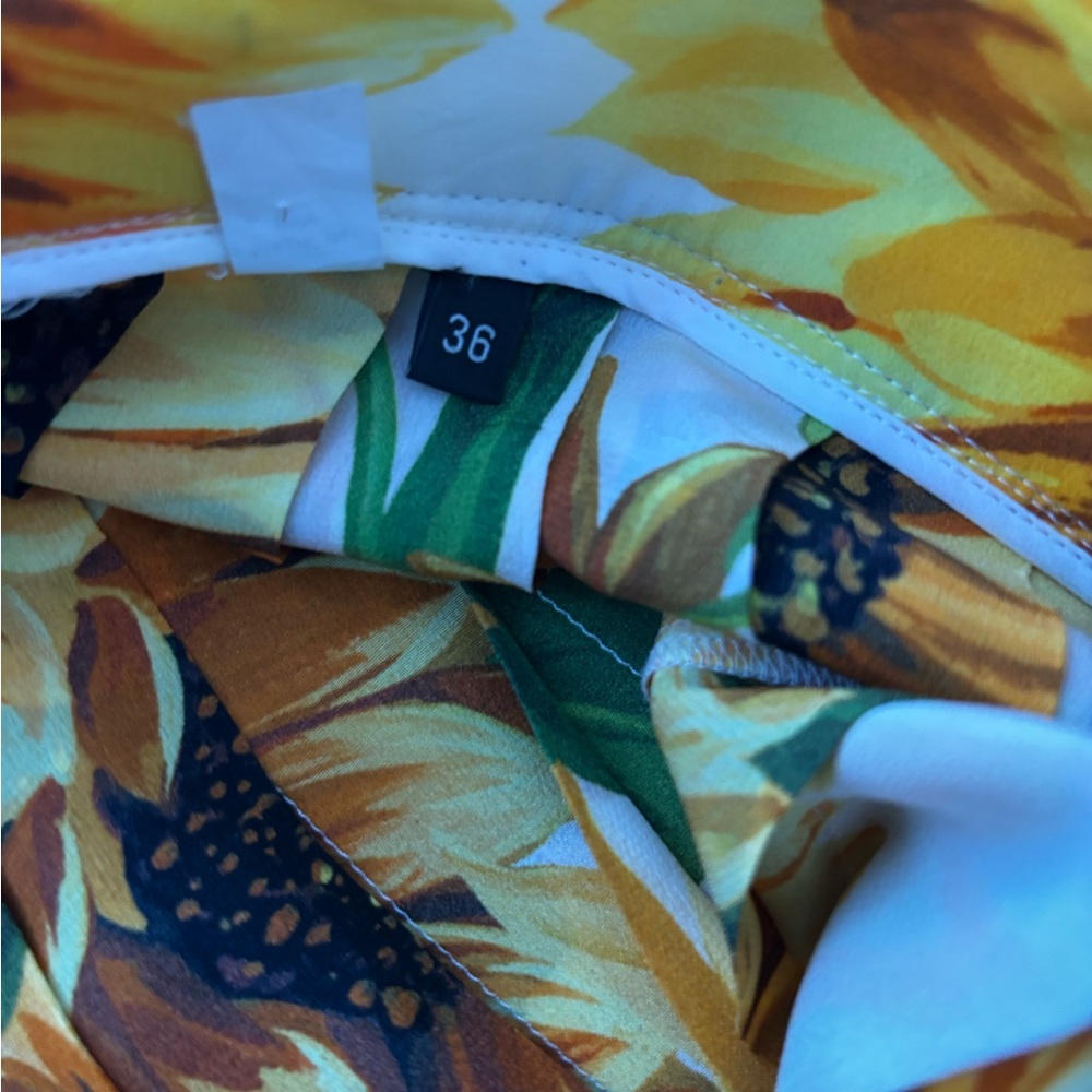 Dolce Gabanna Sunflower Pleated Skirt - Picture 4 of 4